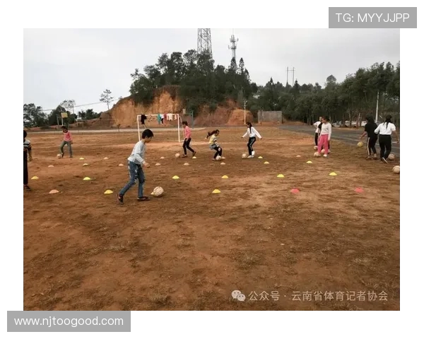 足球点燃乡村希望：亚泰青训走进辽源寿山镇小学送教